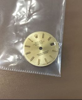 (Category: ) located in . Submitted by youlovewatches (Listing ID 1469498303, Image 1). Description: .