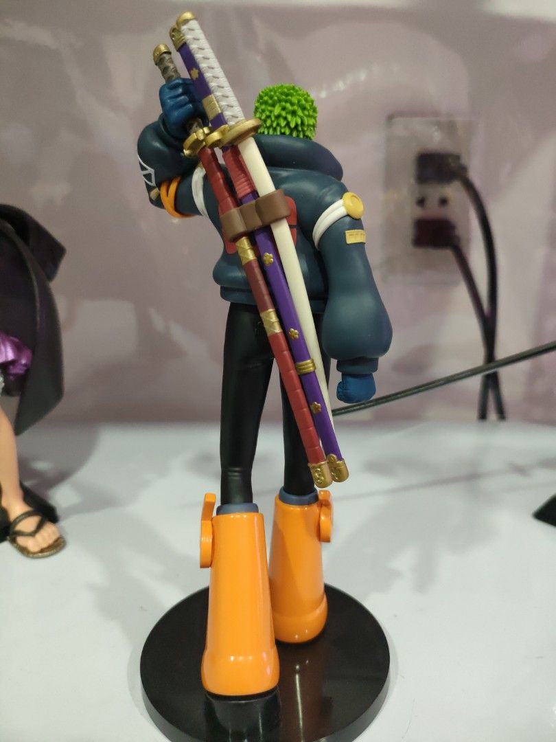 Roronoa Zoro (Category: Figurines & Statues) located in Bulacan. Submitted by hunterherojapanjdm (Listing ID 1469478964, Image 2). Description: Banpresto One Piece The Shukko - Roronoa Zoro (Egghead Ver.) figure, standing roughly 17 cm (6.7 inches) tall and featuring Zoro in his futuristic Egghead Island arc outfit from One Piece..