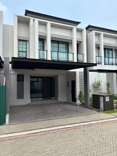 (Kategori: ) berada di . Dikirim oleh blessmee (ID iklan 1469517928, Gambar 1). Deskripsi: .