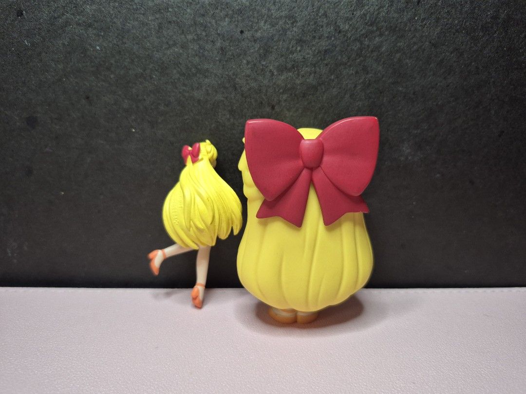 Sailor Venus from Sailor Moon Figures (Category: Figurines & Statues) located in Alburquerque. Submitted by magicalbeauty0101 (Listing ID 1469432885, Image 2). Description: Condition: Loose >>>Individual Prices<<< What you see is what you get. Expect minimal flaws or scratches Please send a message for price inquiries or offers. Shipments will be booked after payment; your order will be sent out the following day. NO COD (Cash on Delivery) - Paym
