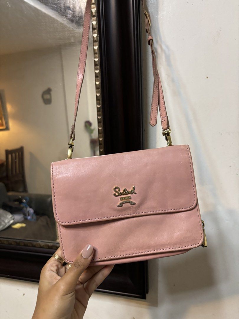 Salad Pink Sling Bag (Category: Cross-body Bags) located in Manila. Submitted by maurisio (Listing ID 1469496611, Image 2). Description: .