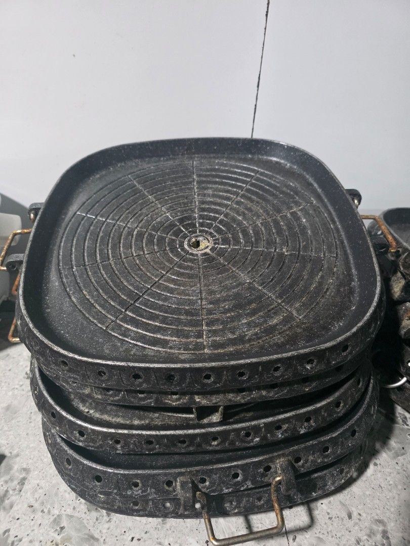 Samgyupsal table set, grill pans (Category: Cookware & Accessories) located in Manila. Submitted by athaliedag21143 (Listing ID 1469557981, Image 2). Description: - 5 sets samgupsal table w/4cahirs inclusion. Built-in drainage holes around the rim to manage excess oil - Selling as a complete bundle (all 9 pieces together).