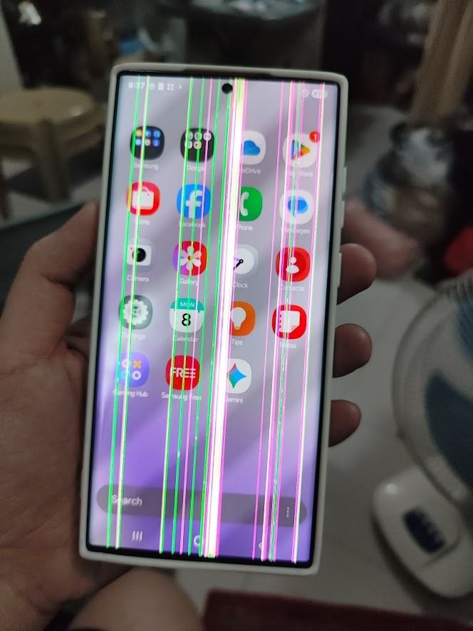 Samsung Galaxy S22 Ultra LCD Amoled Original with Frame (Category: Other Gadgets) located in Quezon City. Submitted by cosmic_xhenon (Listing ID 1469472072, Image 3). Description: HINDI PO ITO BUONG PHONE. LCD PARTS PO ITO WITH FRAME MAGBASA PO MUNA BAGO MAG INQUIRE FOR ONLY 1.7K Samsung Galaxy S22 Ultra LCD Original with Frame LINES ISSUE ORIGINAL LCD ASSEMBLY WITH LINES ISSUES MAKINIS UNG FRAME PWEDE NYO ITO IPALIT SA MGA BLACKOUT S22 ULTRA NA 