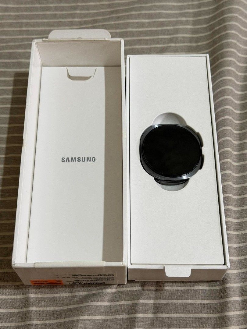 Samsung Galaxy Watch 8 (44mm) (Category: Wearables & Smart Watches) located in Valenzuela. Submitted by ricocasilag (Listing ID 1469537998, Image 1). Description: - Brand/Model: Samsung Galaxy Watch 8 (44mm) - Color: Black - Condition: Like new, complete set with box and original accessories - Inclusions: Watch, strap, charging cable, and Samsung paper bag - Ideal for daily fitness tracking and smart notifications.