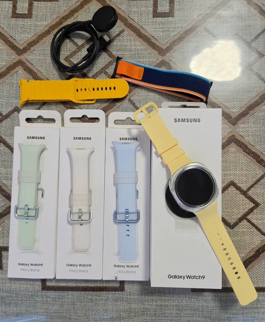 Samsung Galaxy Watch 9 40mm (Category: Wearables & Smart Watches) located in Caloocan City. Submitted by angell_dsartes (Listing ID 1469434082, Image 1). Description: FOR SALE‼️‼️‼️ Galaxy Watch 9 - 40mm - color: cream - no issue, good as new. - with original charger and box - with installed screen protector and case since day 1 - free: 1x clear case and 3 straps 💰 Price: 14,000.00 - nego Add-ons: Take all for 2,000.00 - Original Green Misty Ban