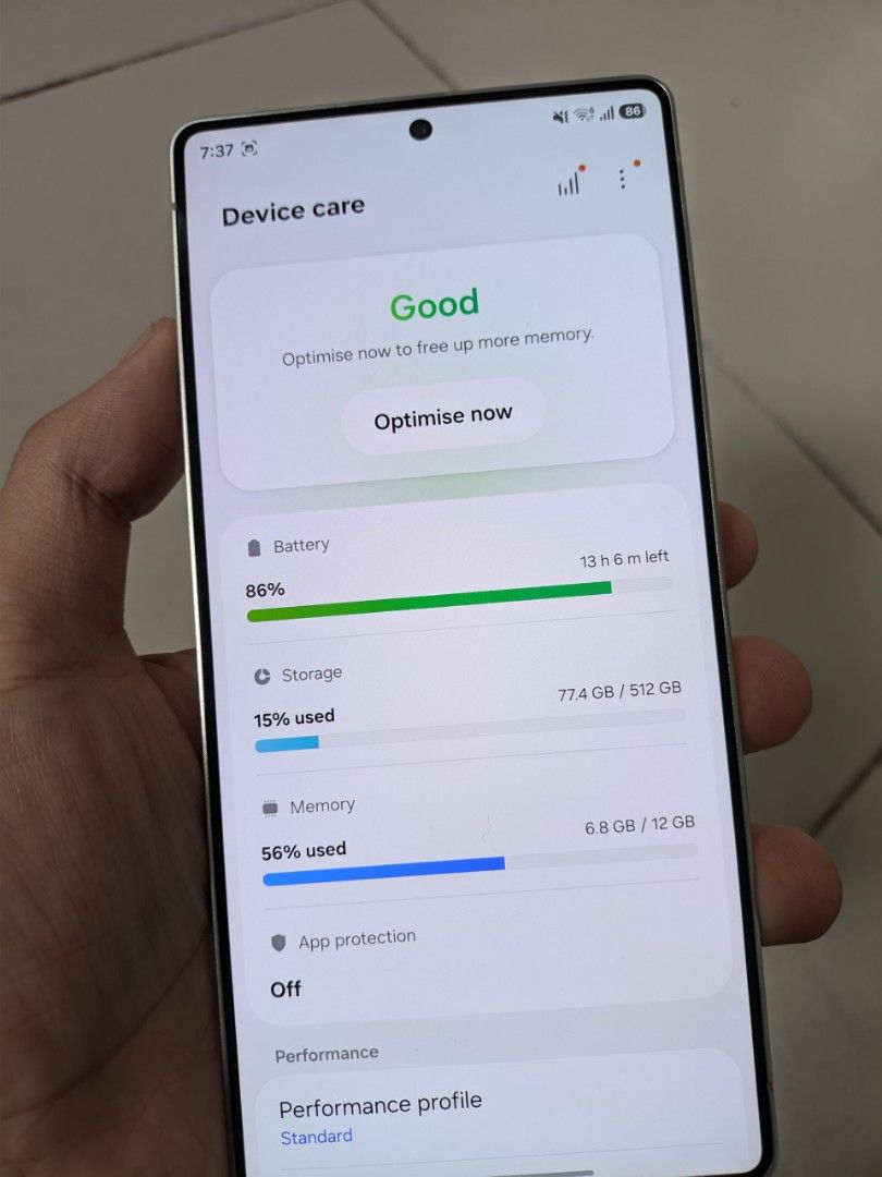 Samsung s25 ultra 512gb (Category: Samsung) located in Pasig City. Submitted by eiko99 (Listing ID 1469401740, Image 2). Description: Samsung S15 Ultra 512gb storage Smart Locked No issue, no dents, flawless like new UST Meetup.