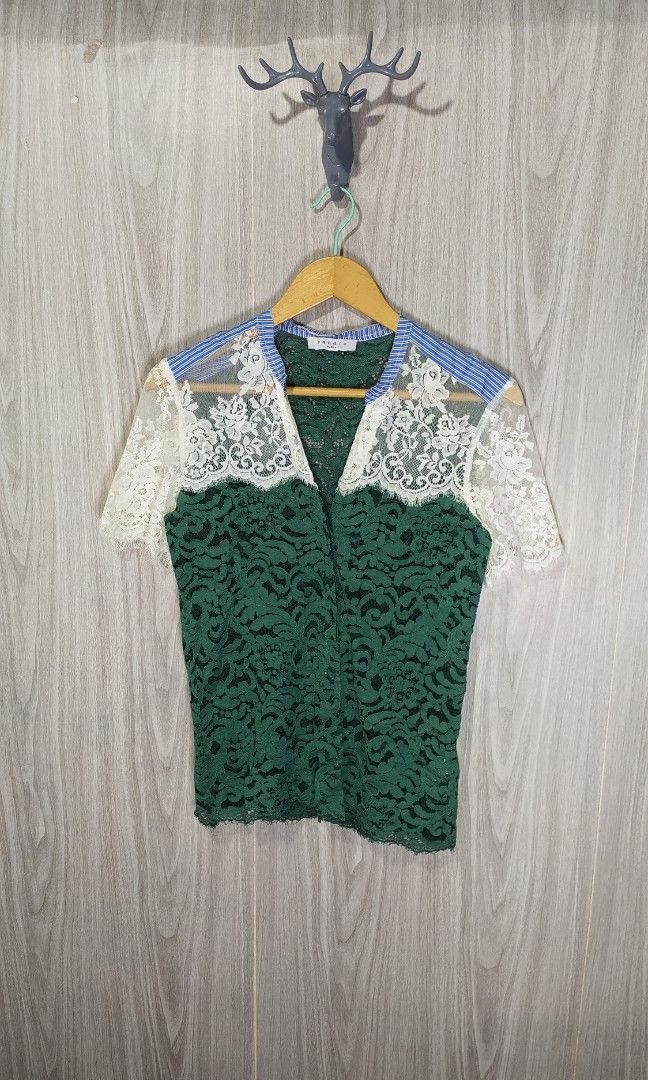 Sandro Green Lace Blouse (Category: Blouses) located in Naga. Submitted by secondspinv2 (Listing ID 1469558916, Image 1). Description: Sandro Green Lace Blouse ✅Size: 2 ✅Width: 16.5 ✅Length: 24.5 ✅Color Rate: 9.5/10 ✅No Issue ✅Need Wash ✅Location: Bicol Naga City, Camarines Sur ✅Courier: J&T Express/Flash Express ✅MOP: Gcash only.