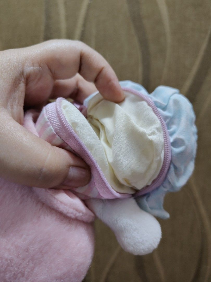 Sanrio My Melody Plush Pouch Charm (Category: Plushies & Soft Toys) located in Santa Rosa. Submitted by mmps249.1 (Listing ID 1469400857, Image 3). Description: Crossposted Mine now, pay now shipping courier: JRS only Gcash payment upon order No reservations.