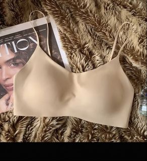 (Category: ) located in . Submitted by i8shopping (Listing ID 1469449648, Image 1). Description: .
