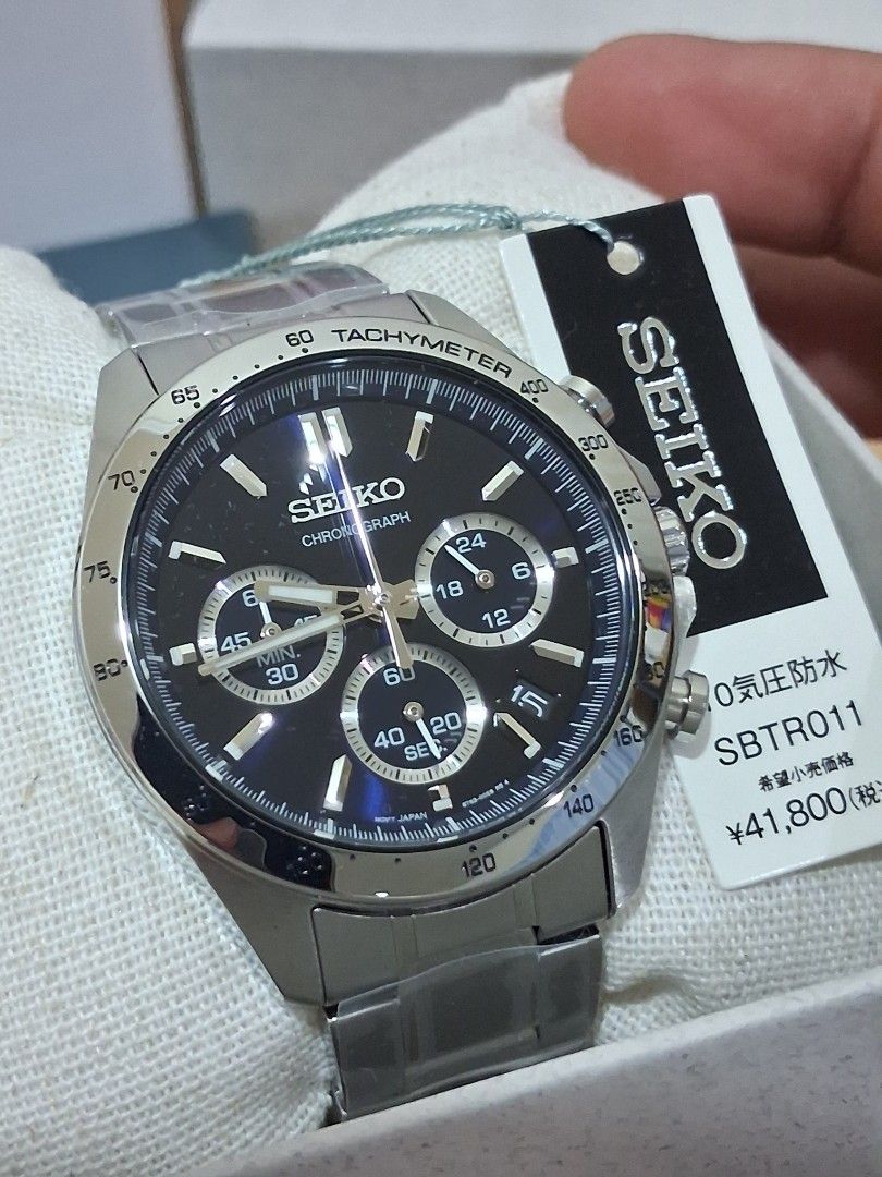 Seiko SBTR011 Blue Daytona (Category: Luxury Watches) located in Manila. Submitted by shoppernando (Listing ID 1469457485, Image 2). Description: Brand new, complete with box and inclusions JDM - from japan (not locally available) Seiko Blua Daytona Ref: SBTR011 Chrono Quartz movement 40mm Navy Blue sunburst dial 📍Loc Makati ‼️BEWARE OF SCAMMERS‼️.