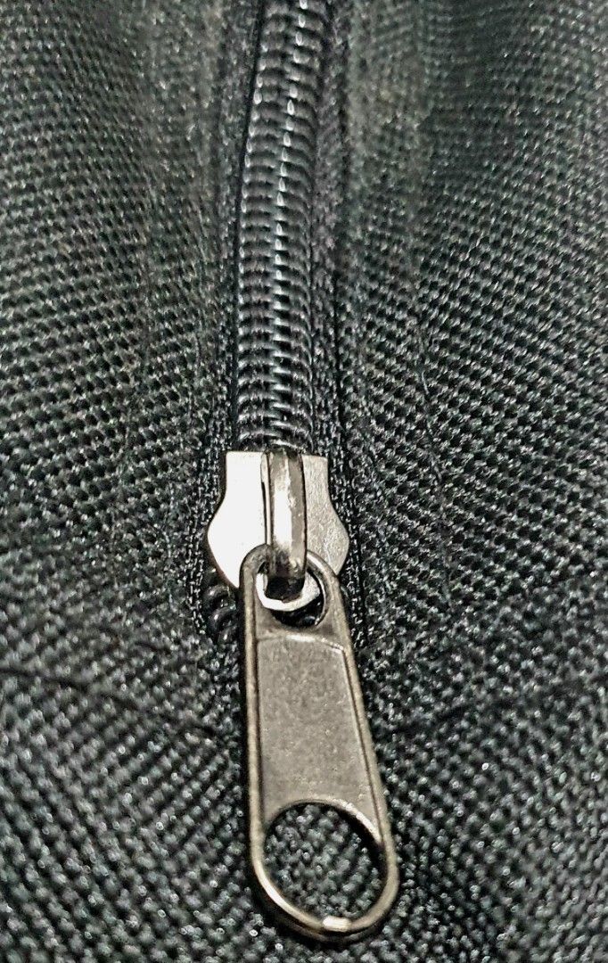 Sennheiser Black Protective Carrying Pouch Case (Category: Belt bags, Clutches and Pouches) located in Castillejos. Submitted by hornets0000 (Listing ID 1469529986, Image 3). Description: For Sale: Original Sennheiser Semi-Hard Carrying Case - 100% Authentic / Original Sennheiser. - In very good condition (smooth zipper, no rips, clean interior). - May built-in pouch/pocket sa loob para sa mga wire o accessories. - Perfect replacement case para s