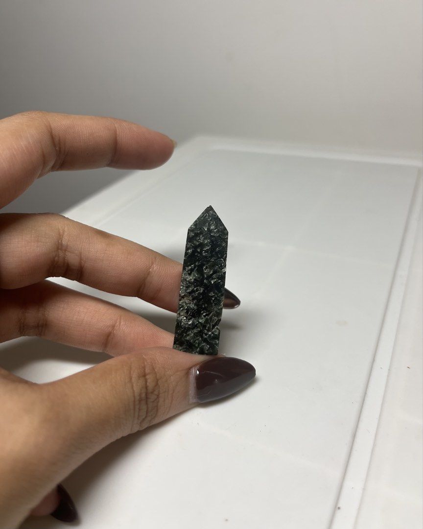 Seraphinite Mini Tower (Category: Precious Stones) located in Marikina City. Submitted by _project.quartz (Listing ID 1469563250, Image 2). Description: This is mini size only, please check measurements on the photo Check my profile for more crystal sale 💎.