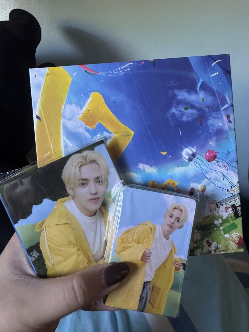 💎Seventeen Unsealed Albums (Category: K-Wave Merchandise) located in San Fernando. Submitted by rkyved (Listing ID 1469426459, Image 2). Description: 🛒WTS LFB PH 💙 Seventeen Seventeenth Heaven Carat Ver. (S.Coups & Seungkwan) Sold as Set - Complete 24NRPC + Binder + CD - Free DK Sticker + Official PC - RPC Not Included RFS: Decluttering 📩PM for inquiries! Shipping c/o buyer Carats pls adopt!💗 .