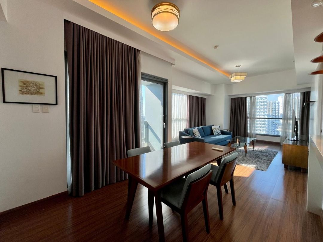 Shang Salcedo For Sale (Category: Apartments & Condos) located in Makati City. Submitted by zachpe.toprealty (Listing ID 1469466851, Image 2). Description: SHANG SALCEDO PLACE | HIGH-FLOOR 1BR CORNER UNIT FULLY FURNISHED | 2 BALCONIES | ₱20M GROSS Experience elevated city living in Shang Salcedo Place, Makati. This 67 sqm high-floor corner unit offers added privacy, abundant natural light, and two balconies — perfect for enjoying the city views f