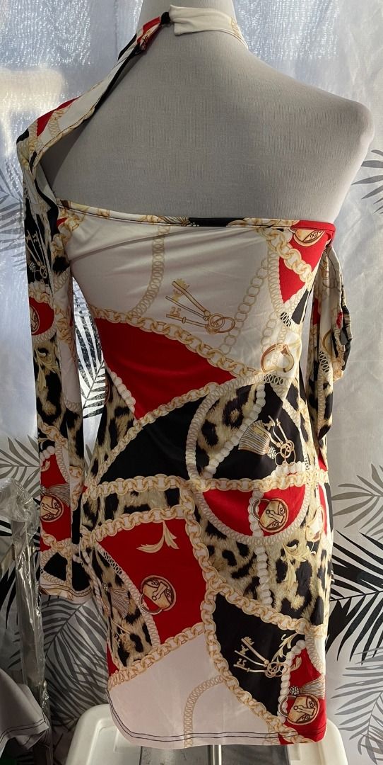 Shein Dress (Category: Dresses) located in Las Pinas. Submitted by elnictomasco (Listing ID 1469417040, Image 3). Description: Shein Dress Sizes: Medium XL Pick up or Shipping: Lalamove 📍Las Pinas City, Metro Manila .
