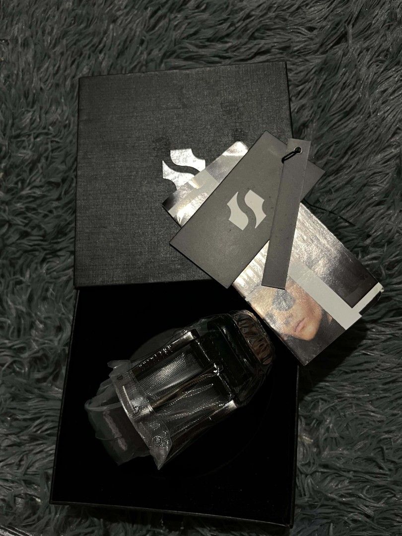 SHIGETSU BELT (Category: Belts) located in Manila. Submitted by aeseah0303 (Listing ID 1469571699, Image 1). Description: comes with box.