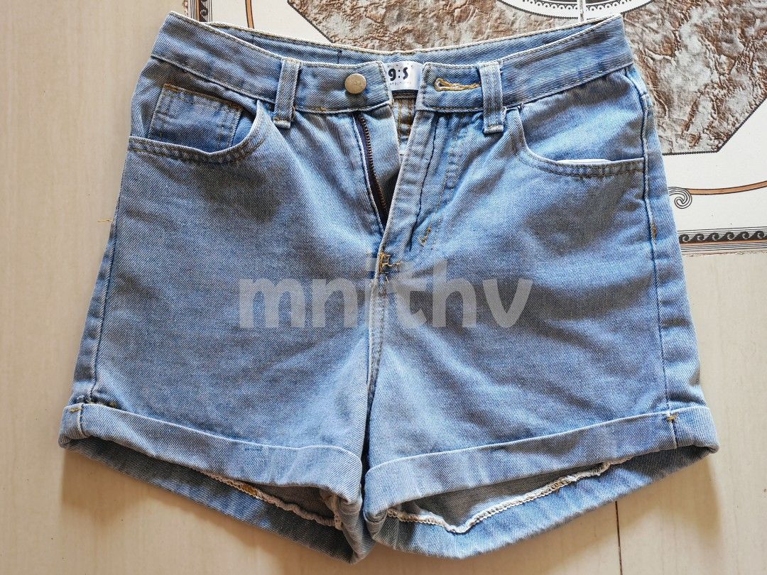 SHORTS (Category: Shorts) located in Cavite. Submitted by mnithv (Listing ID 1469430488, Image 2). Description: ₱100 ea white, floral (human) small on tag waist: 25” length: 12” denim shorts, high waisted waist: 27” length: 14”.