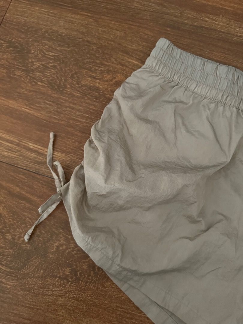 Shorts (Category: Shorts) located in Porac. Submitted by gentlefox_e6359d (Listing ID 1469466471, Image 2). Description: .