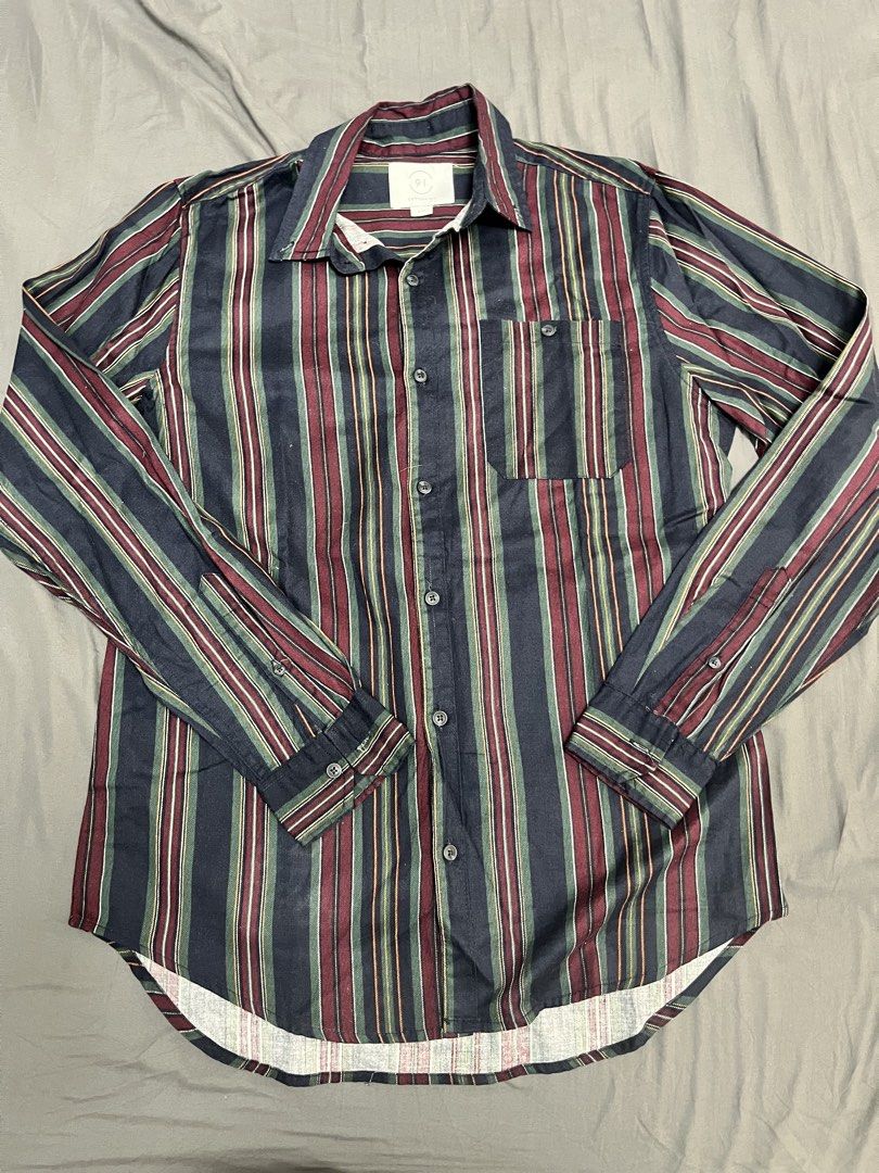 SMALL - Cotton On longsleeves (Category: Formal Shirts) located in Paranaque City. Submitted by regina_sy (Listing ID 1469524152, Image 1). Description: NO issue MOP: GCASH J&T Express delivery (SF c/o BUYER) * Parcel Drop-off (J&T Branch) WEEKENDS only NO WW photo 📍MNL .