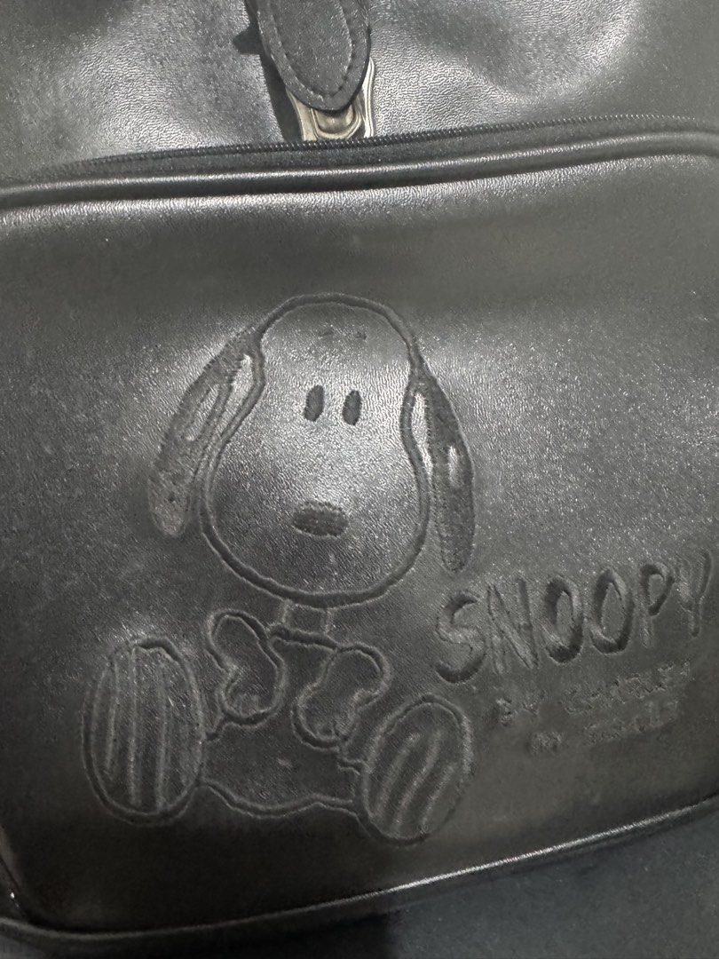 Snoopy Black Faux Leather Backpack Peanuts Charles Schulz (Category: Backpacks) located in Imus. Submitted by budolfindsimus (Listing ID 1469499980, Image 2). Description: 🖤 SNOOPY JAPAN BACKPACK - MAGAAN & MALINIS LOOB 🖤 No brand pero Japan source at ang cute! Snoopy lovers, eto na! 😍 DETAILS: Brand: No brand (Japan Source) - Snoopy by Charles M. Schulz Material: Premium Faux Leather / Synthetic Leather (High Quality Japan) Hindi tunay na lea