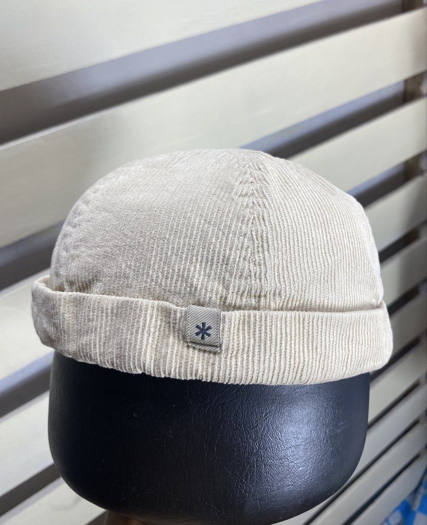 Snow Peak corduroy skull cap (Category: Caps & Hats) located in Surigao. Submitted by ricsons (Listing ID 1469499599, Image 2). Description: Excellent condition No issue 9.8/10 color rate.