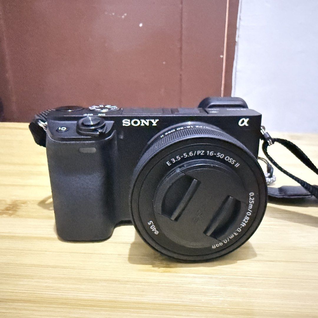 Sony Alpha a6400 Mirrorless Camera with 16-50mm Lens (Category: Cameras) located in Quezon City. Submitted by onceakidqc (Listing ID 1452105248, Image 3). Description: Sony Alpha a6400 camera. Comes with kitlens. Also includes the original bag. Purchased last April 2025 from Henry’s (Total of 60kish) ... Good as new. No Issues Shutter count around 3000ish Inclusions: Body + kit lens, battery, charging cables, box, and ravower extra batt. Used twi