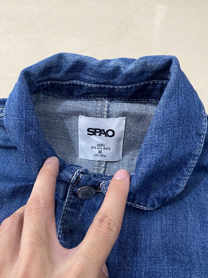 SPAO LIGHTWEIGHT CHORE DENIM JACKET (Category: Coats, Jackets and Outerwear) located in Talisay. Submitted by hustlethrift_2600 (Listing ID 1469560917, Image 3). Description: SPAO LIGHTWEIGHT CHORE DENIM JACKET M ON TAG BEST FIT M-L 22 W 28 L EXCELLENT CONDITION 9.8/10 COLOR RATE NO ISSUE - 1349 🏷️.