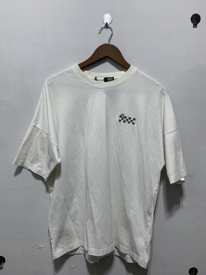 SPONGEBOB T-shirt (heavy cotton) (Category: Tshirts & Polo Shirts ) located in Caloocan City. Submitted by eightyythrift (Listing ID 1469565486, Image 2). Description: .