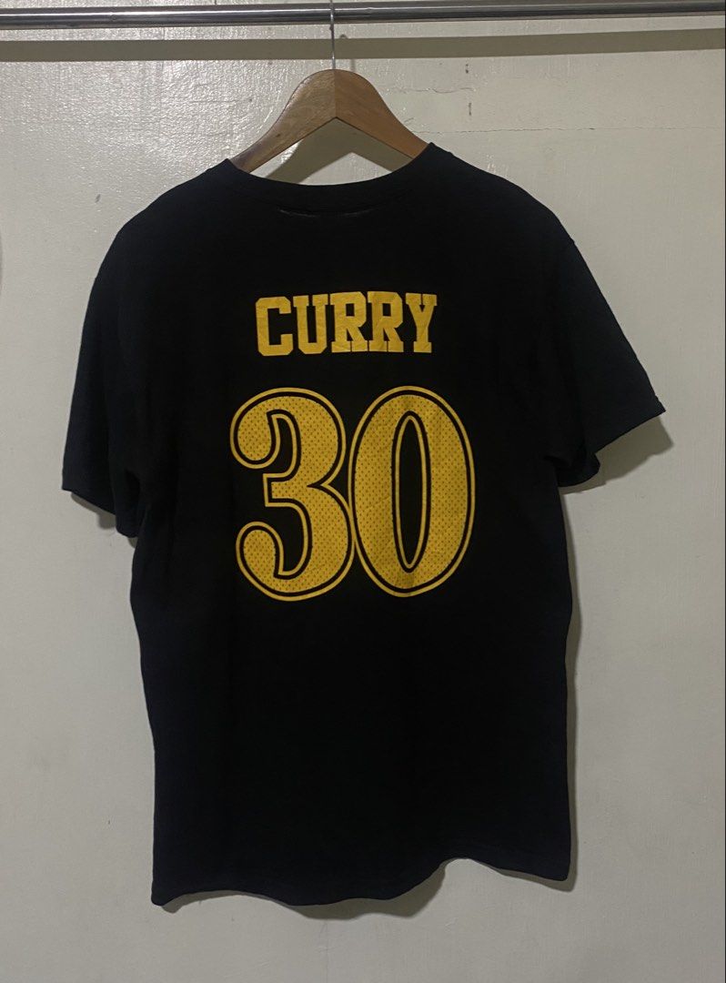 Stephen Curry (Category: Tshirts & Polo Shirts ) located in Santa Barbara. Submitted by donskehh (Listing ID 1469429571, Image 2). Description: Tag Triple A alstyle Size Medium to Semi Large Dimensions 20by298 Excellent to As new Condition No issue .