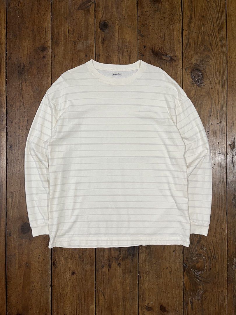 Steven Alan Light High-Density Border Long Sleeves Shirt (Category: Tshirts & Polo Shirts ) located in Baguio. Submitted by fishy___fish (Listing ID 1469533028, Image 1). Description: Steven Alan Light High-Density Border Long Sleeves Shirt 🇯🇵 Tagged XL Width: 22.5” Length: 29.5” Fits L-XL No issues .