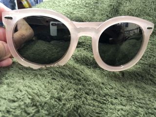 (Category: ) located in . Submitted by elegandeur.2ndchances (Listing ID 1469440555, Image 1). Description: .