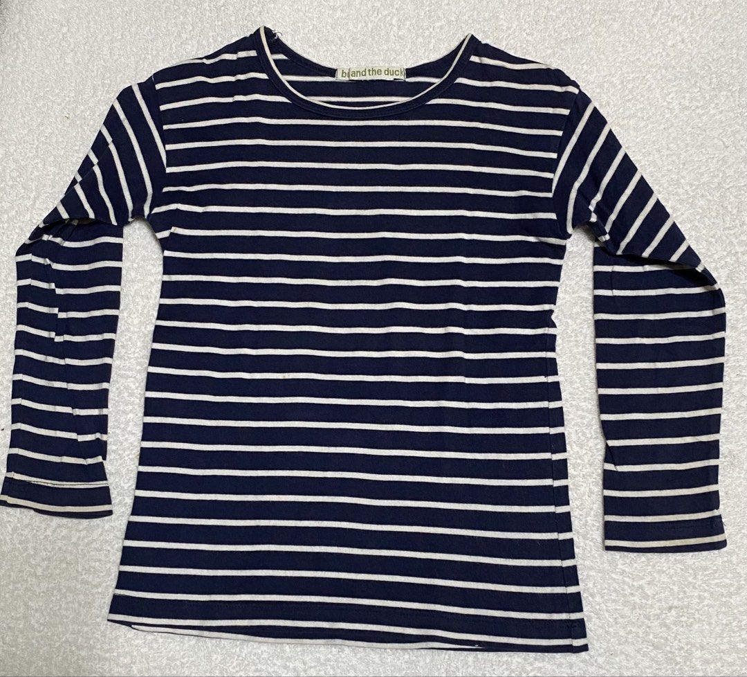 Striped long sleeves (Category: Babies & Kids Fashion) located in Morong. Submitted by fcjonline528 (Listing ID 1469449899, Image 1). Description: This is preloved na once lang po nagamit na stocked na agad sa tabihan.