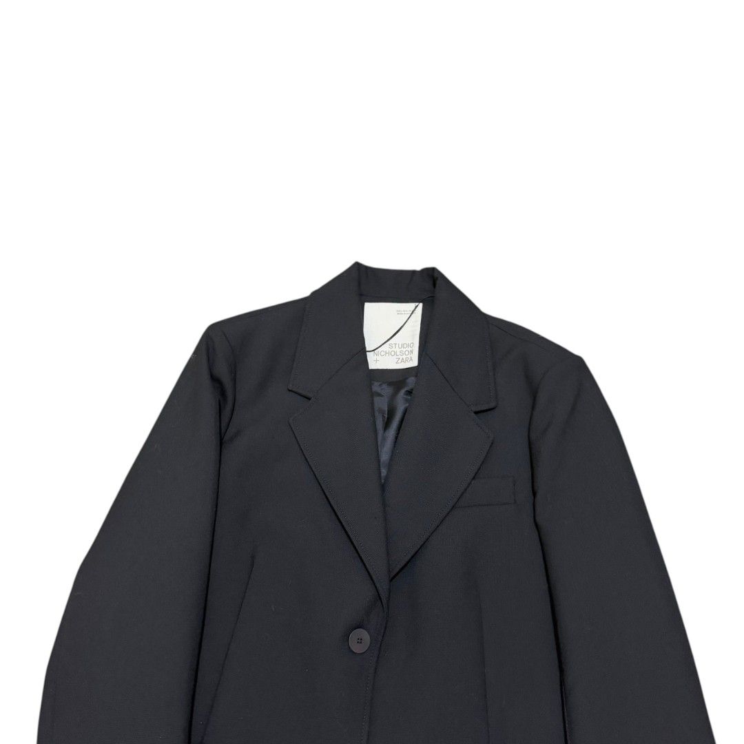 STUDIO NICHOLSON× ZARA BLAZER COAT JACKET (Category: Coats, Jackets and Outerwear) located in Dinalupihan. Submitted by aizzeestuffs (Listing ID 1469510372, Image 2). Description: Length:30" Width:20.5" Shoulder:17" Sleeves:24" Color may vary due to lighting. Pm for more Details. Old Money Luxury Designer..
