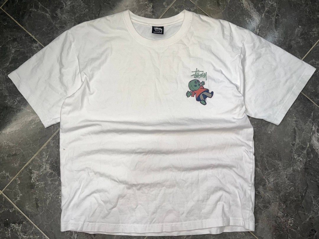 Stussy tee (Category: Tshirts & Polo Shirts ) located in Cabagan. Submitted by ronesmabe (Listing ID 1469495423, Image 1). Description: 22x27 large issue hairline need wash off lang good for psg.