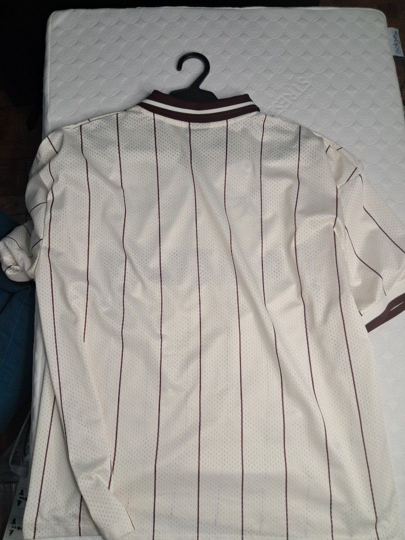 STWD Basebell Jersey Top (Category: Tshirts & Polo Shirts ) located in Quezon City. Submitted by cleoseted (Listing ID 1469491599, Image 3). Description: Fits Large 23x30.