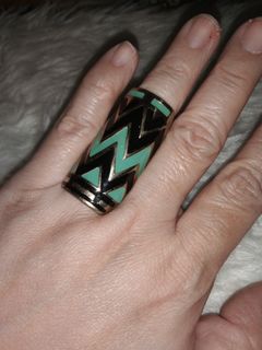 (Category: ) located in . Submitted by eidorableshop (Listing ID 1469396346, Image 1). Description: .