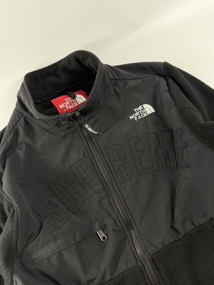 Supreme - The North Face (Category: Coats, Jackets and Outerwear) located in Mabalacat. Submitted by seanthep (Listing ID 1469446596, Image 2). Description: No issue - No pinholes & No stains Width: 22” Length: 25”.
