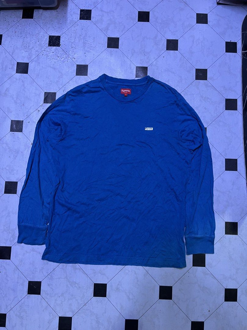 Supreme Small Box Logo Long Sleeve Tee Blue Size L (Category: Coats, Jackets and Outerwear) located in Manila. Submitted by ba_thrifted (Listing ID 1469524908, Image 1). Description: - Brand: Supreme - Style: Long sleeve shirt - Color: Blue - Logo: Small embroidered box logo on chest - Size: L (with classic red neck tag) - Material: 100% cotton with ribbed cuffs - Condition: Clean, wash care tags included, ready to wear.