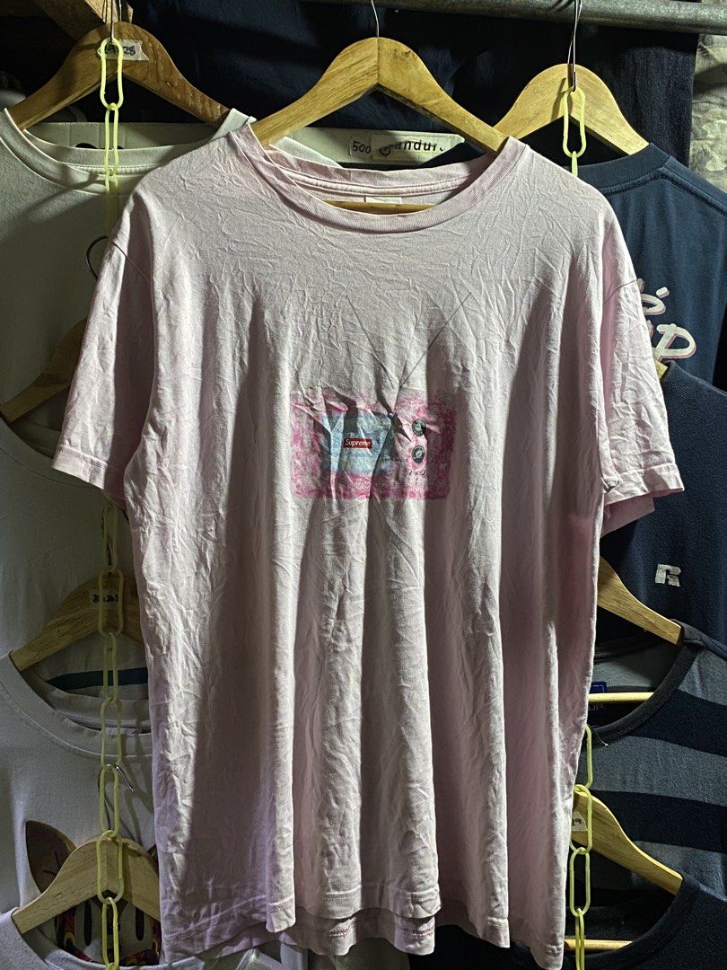 Supreme TV Tee (Spring/Summer 2018) (Category: Tshirts & Polo Shirts ) located in Malabon City. Submitted by skeptaz (Listing ID 1469532432, Image 1). Description: 19x28 hairlines flaws.