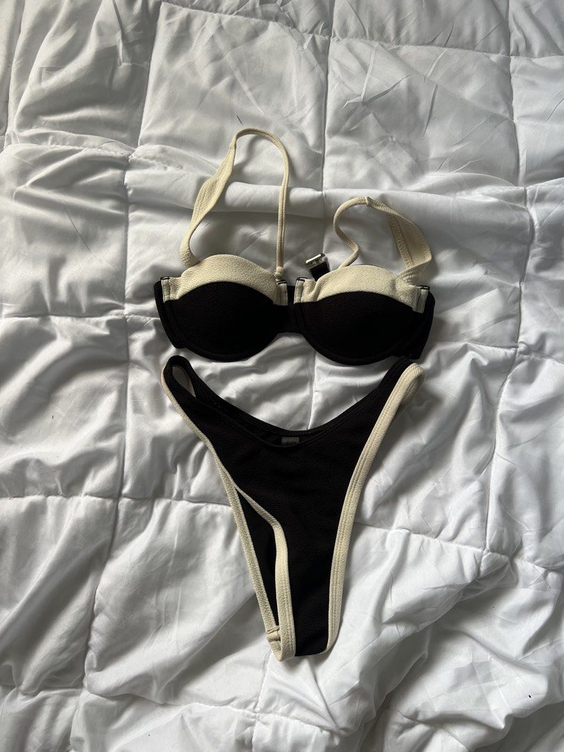 Swimsuit (Category: Bikinis & Swimsuits) located in Daet. Submitted by lallainarin (Listing ID 1469420336, Image 3). Description: .