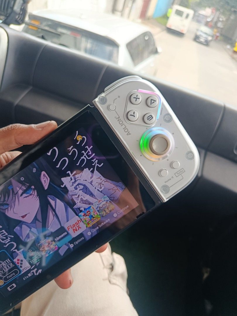 Switch version 1 JB 128gB (Category: Nintendo) located in Manila. Submitted by 1upgspot (Listing ID 1469409360, Image 3). Description: unpatched with rcm controllers 128GB mmc loaded games location qc.