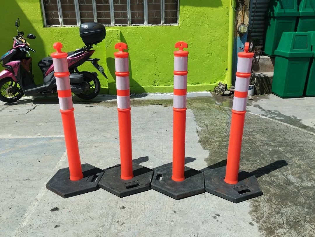 T- BOLLARD POST (Category: Construction & Building Materials) located in Caloocan City. Submitted by calmhawk_a2cd7a (Listing ID 1469406845, Image 2). Description: T- BOLLARD POST rubber black base with 3 reflector 45 inch We also have Barrier / traffic cone / ppe's / cover all Trash bin / cooler box / kayak / freezer jacket Safety shoes / rainboots/ raincoat JUST CALL US / Pm me for more info. -09971763227 LOOK FOR : Angelina Address: 634 JRA CO