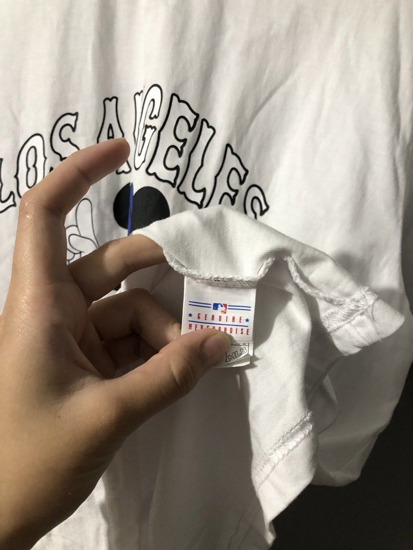 T shirt (Category: Formal Shirts) located in Manila. Submitted by rrkthriftshop_4225 (Listing ID 1469530576, Image 3). Description: 20x27.