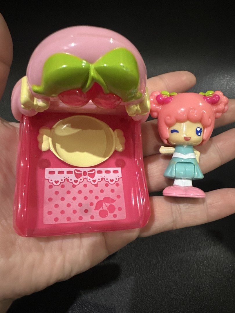 Takara Tomy Koeda-chan My Room "Cherry" Set (Category: Figurines & Statues) located in Manila. Submitted by krystalchewey_ (Listing ID 1469482019, Image 3). Description: Used Actual Photo Posted 250php Takara Tomy Cherry Chan.