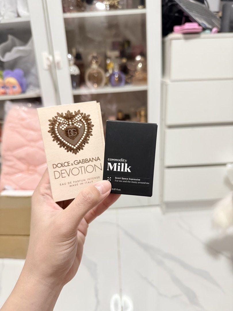 Take all vials (Category: Fragrance & Deodorants) located in Bacoor. Submitted by jandeeee (Listing ID 1469449980, Image 2). Description: .