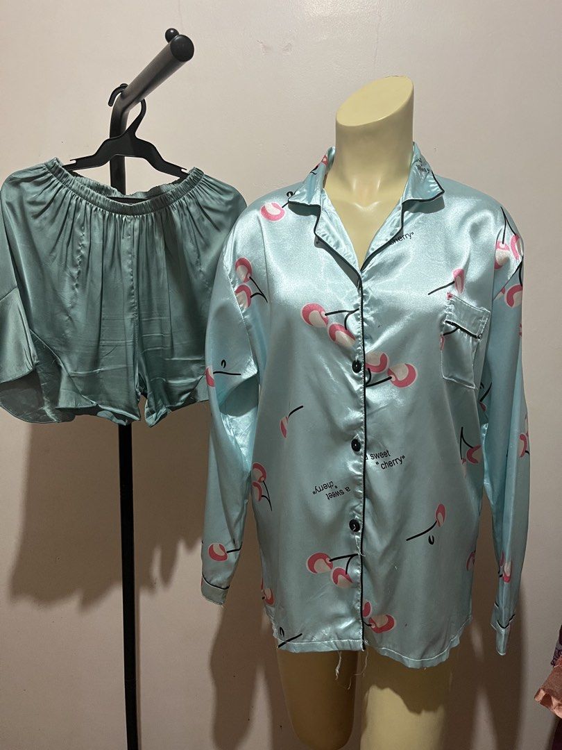 Teal Green Silk Sleepwear (Category: Undergarments & Loungewear) located in Manila. Submitted by mamamogreen69 (Listing ID 1469558717, Image 1). Description: MIX & MATCH ONLY (NOT PURE TERNO) ‼️ 📍LOC: SANTOLAN, PASIG CITY 🚛 COURIER: LALAMOVE, SHOPE CHECK OUT, PICK-UP ✅ MINE NOW, PM NOW ✅ PAY FIRST ✅ ISSUES WILL BE MENTIONED ✅ 1 DAY RESERVATION ONLY ✅ PM THE SELLER FOR MORE DETAILS BUYER WILL SHOULDER THE SHIPPING FEE ‼️.