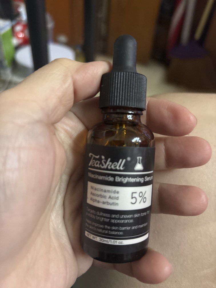 Teashell serum (Category: Face Care) located in Manila. Submitted by vintageaccessories (Listing ID 1469493857, Image 2). Description: .