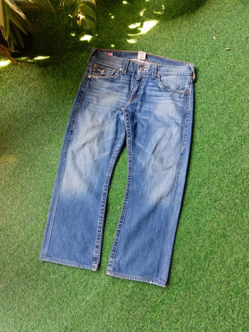 TEUE RELIGION BILLY (Category: Jeans) located in Davao. Submitted by karlito. (Listing ID 1469401832, Image 2). Description: Waist 34-38 Length 38 Hem 9.2.