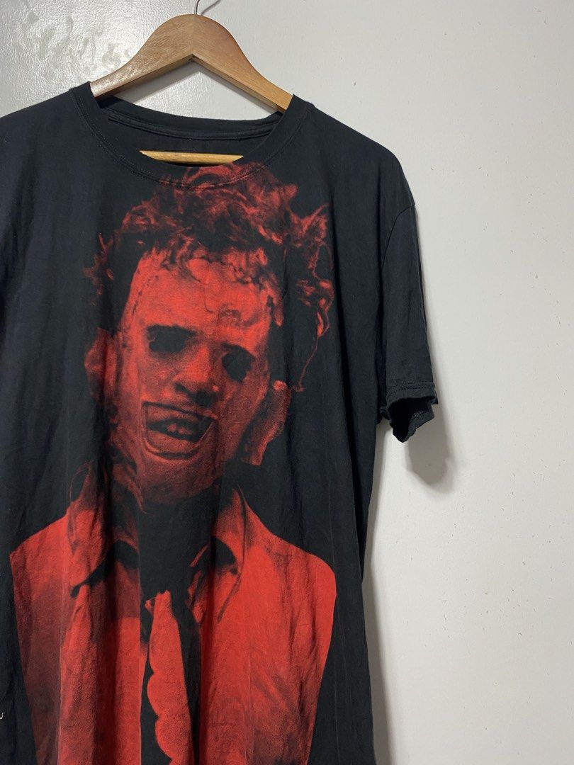 Texas Chainsaw Massacre Leather Face (Category: Tshirts & Polo Shirts ) located in Dumaguete. Submitted by hippiyippe (Listing ID 1469549305, Image 2). Description: Dimes 24 by 28.