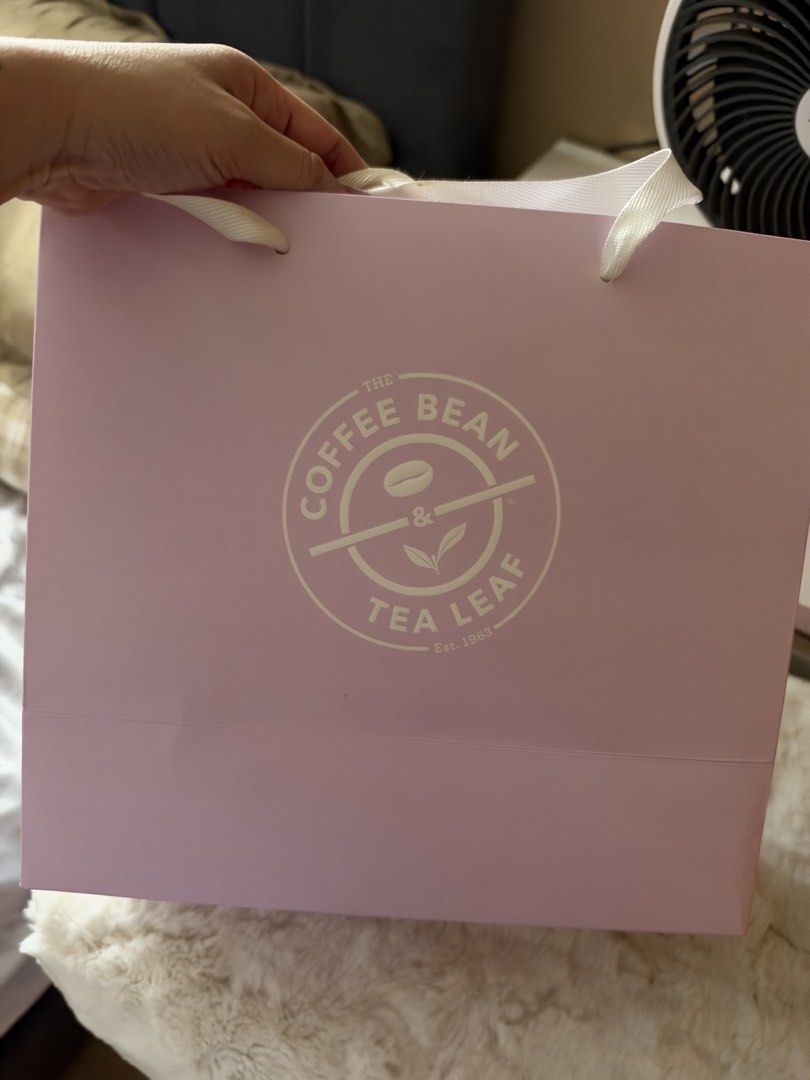 The Coffee Bean & Tea Leaf Bear & Tumbler Gift Set (Category: Water Bottles & Tumblers) located in Cavite. Submitted by lorraineb (Listing ID 1469411951, Image 2). Description: - Authentic Coffee Bean & Tea Leaf gift box in pastel pink and purple - Brand new and unused gift item - Includes a cute plush teddy bear wearing a matching hoodie and visor - Comes with a high-quality stainless steel thermal tumbler - Complete with original presentation b